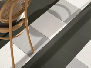 SALT AND PEPPER BLACK NATURAL 30X30